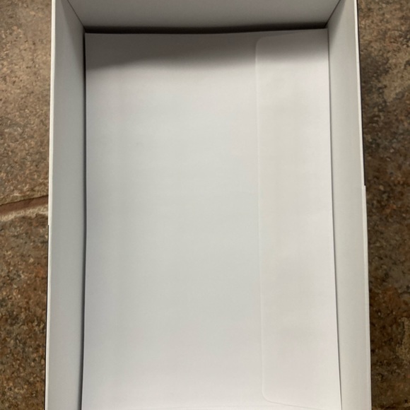 Wilton invitation set - Picture 9 of 10